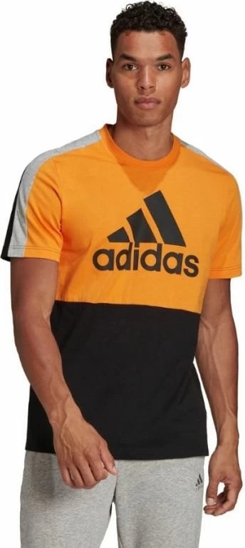 Maicë adidas për meshkuj, e zezë dhe portokalli