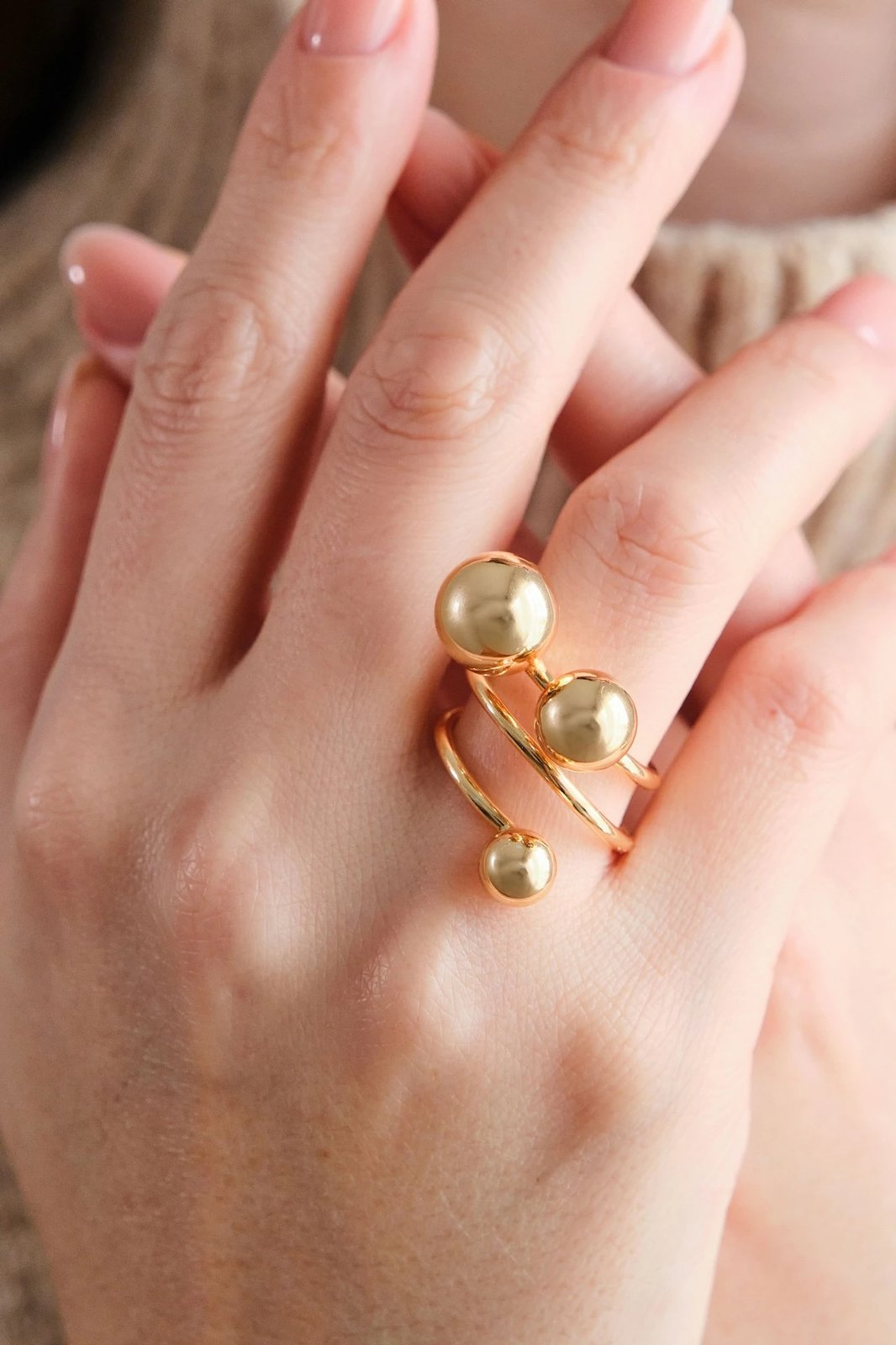 Unazë Jumeon, ngjyrë ari, me gur zirkon