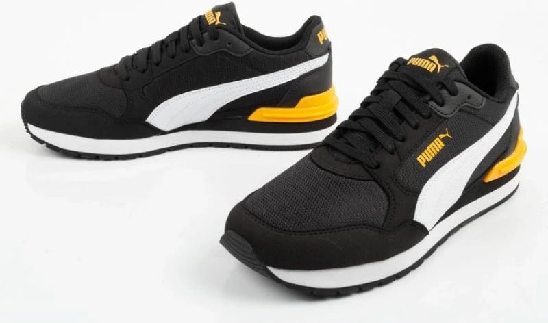 Atlete Puma për femra, të zeza