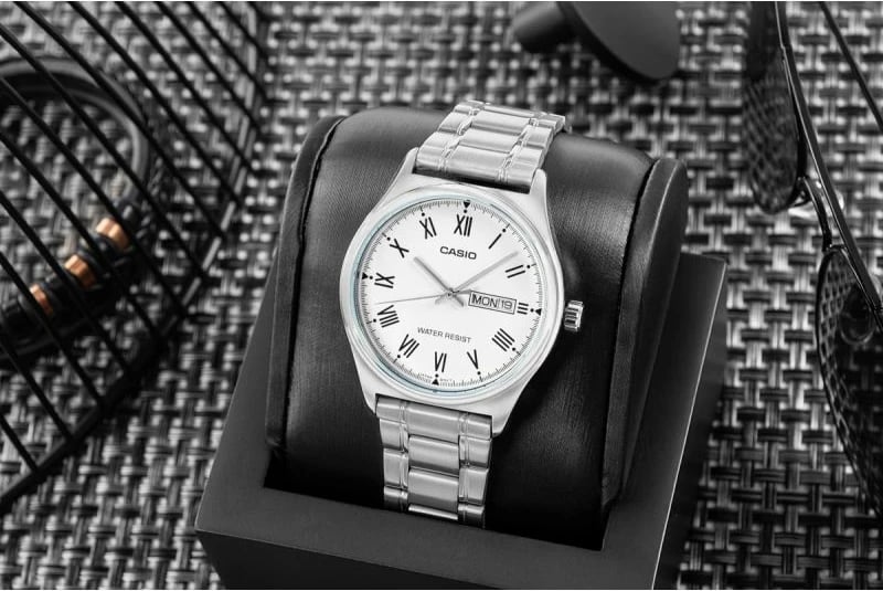 Orë dore për meshkuj CASIO, argjend