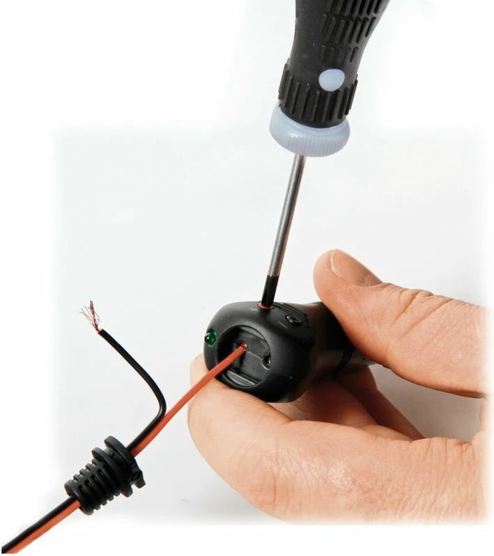 Mbrojtes I Siguresave Me Tregues Drite Led 12/24v