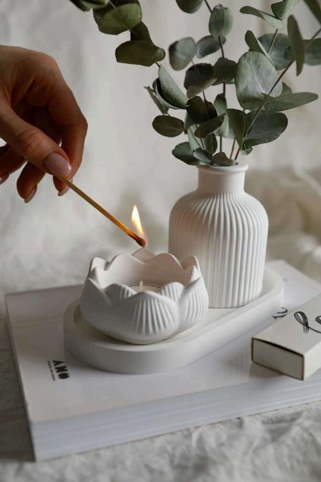 Set qirinjsh (3 copë), Evila Originals, ngjyrë e bardhë, dizajn me kupë betoni