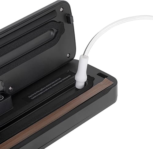 Sealer vakumi, Mesko 4492, 95W 12L/min, gjerësi qese deri 28 cm, 2 moda Dry/Moist, e zezë, set me rul 28cm x 3m + zorrë