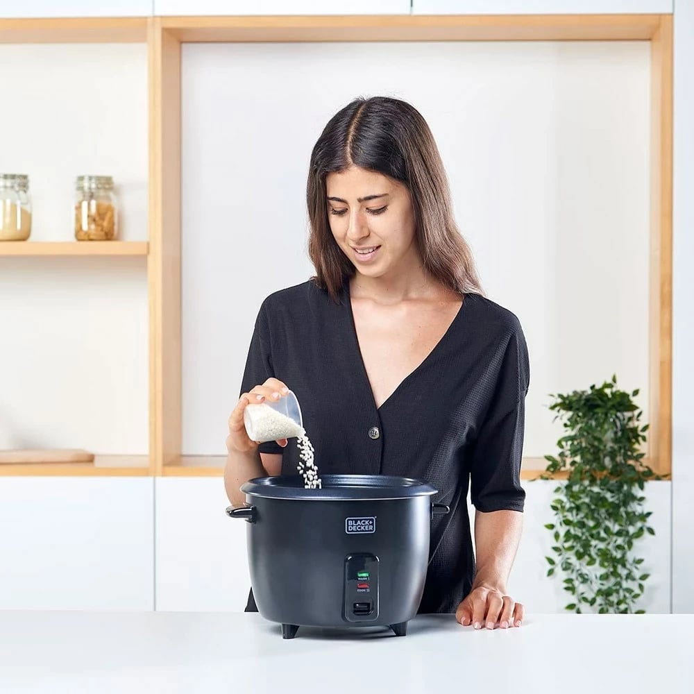 tenxhere orizi Black+Decker BXRC1800E