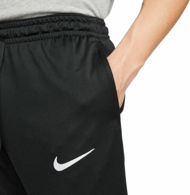 Pantallona sportive Nike për meshkuj, të zeza