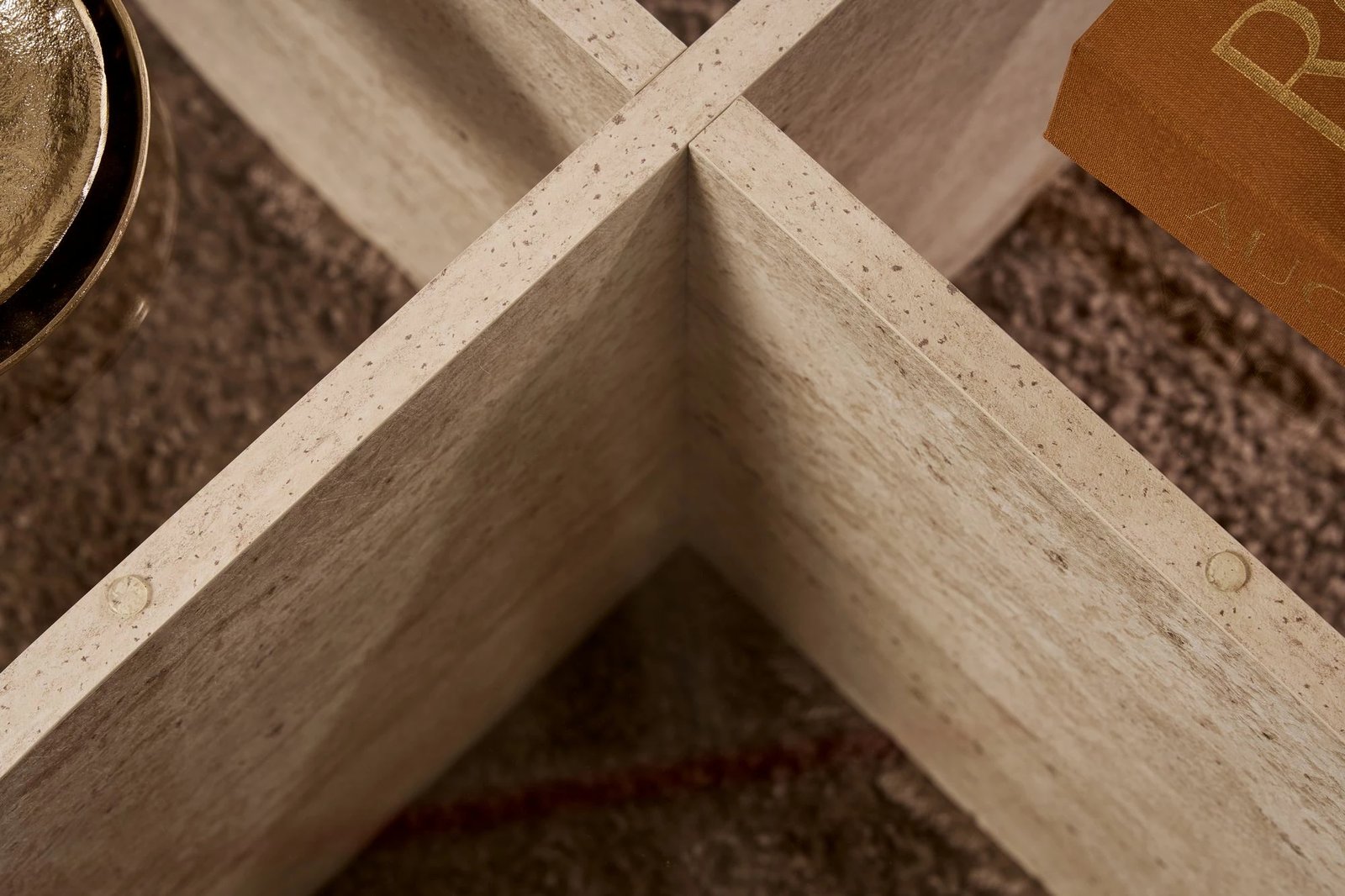 Tavolinë kafeje Nordure, Aeris, travertin, transparente