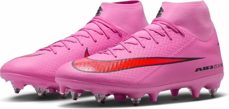 Atlete futbolli Nike, të kuqe