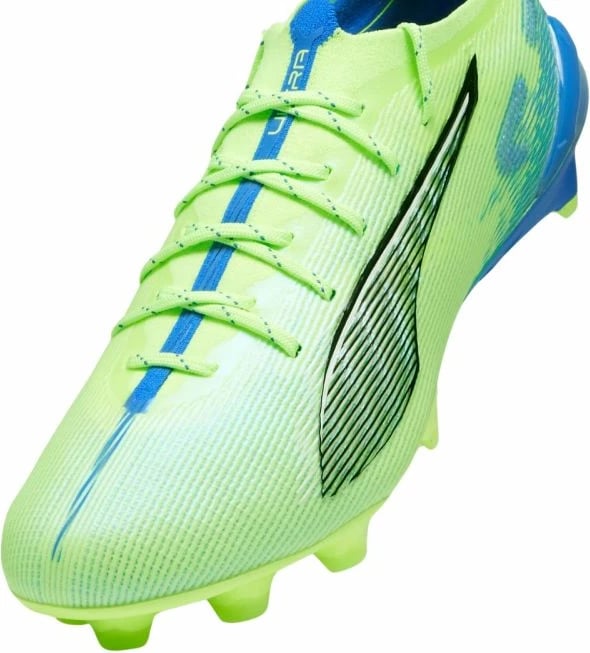 Çizme futbolli Puma, jeshile