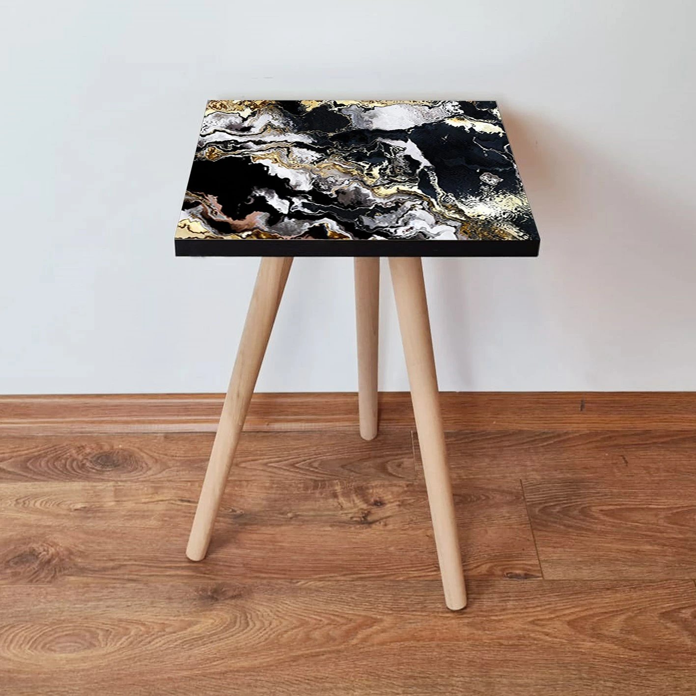 Tavolinë anësore Skye Decor, e zezë, SHP159