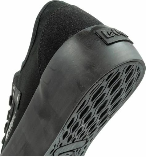 Atlete platforme për femra Lee Cooper, të zeza