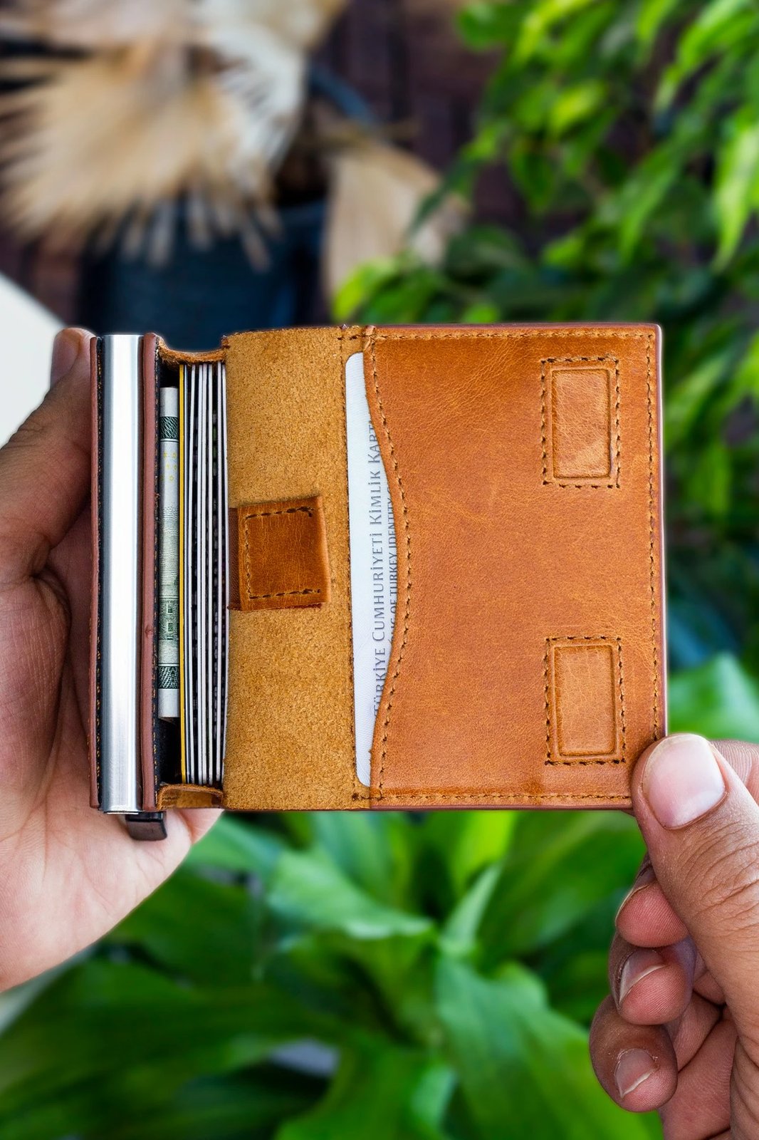 Mbajtës kartelash Zoozie Bags, lëkurë ngjyrë mustard