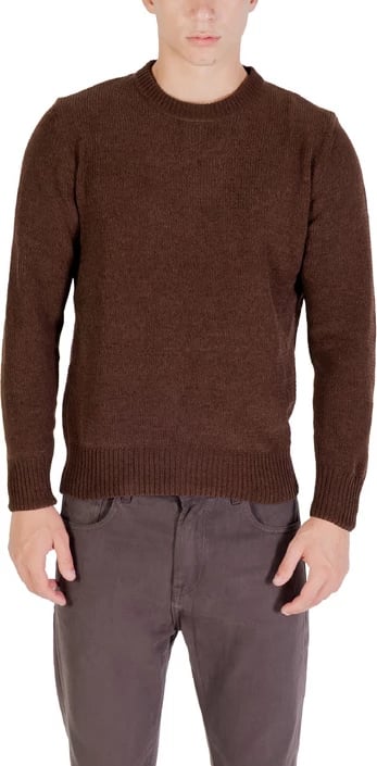 Xhemper Gianni Lupo meshkuj, kafe