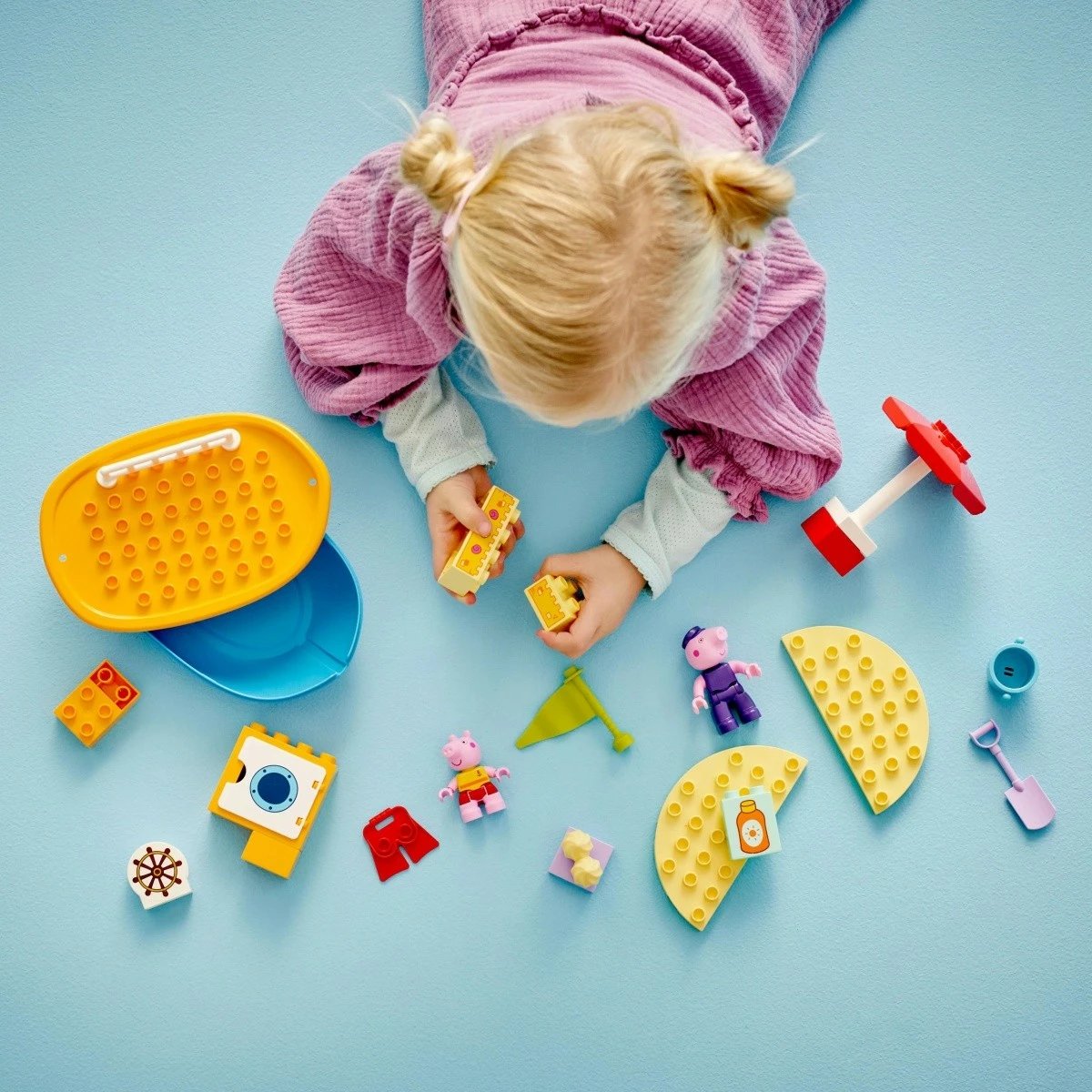 Set ndërtimi LEGO DUPLO Peppa Pig 10432, 23 pjesë, me varkë që noton, për fëmijë të vegjël