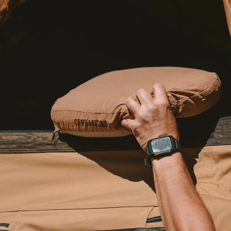 Jastëk kampingu Offlander