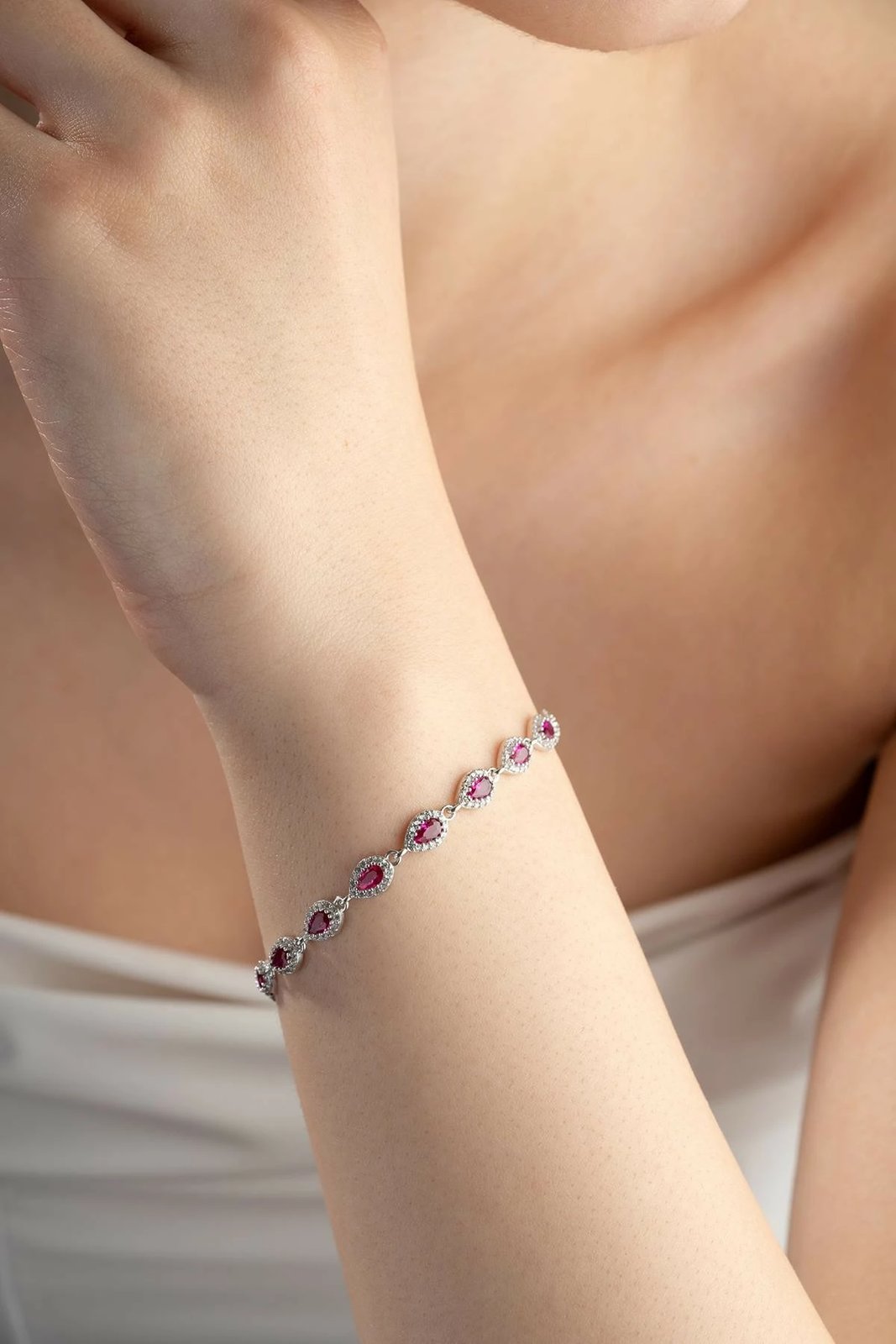 Byzylyk argjendi Jumeon, i kuq dhe argjend, NRZ999678