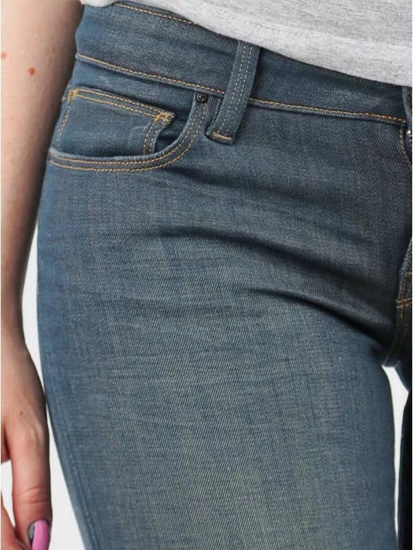 Pantallona xhins Guess femra