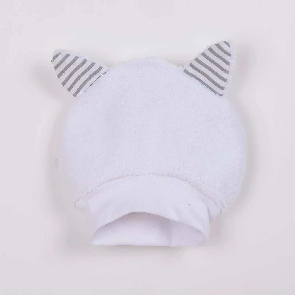 Kapelë dimri për bebe, NEW BABY Snowy, material Wellsoft dy shtresa me mbështjellës pambuku, me veshë dekorativ, madhësia 62 (3-6m), e bardhë