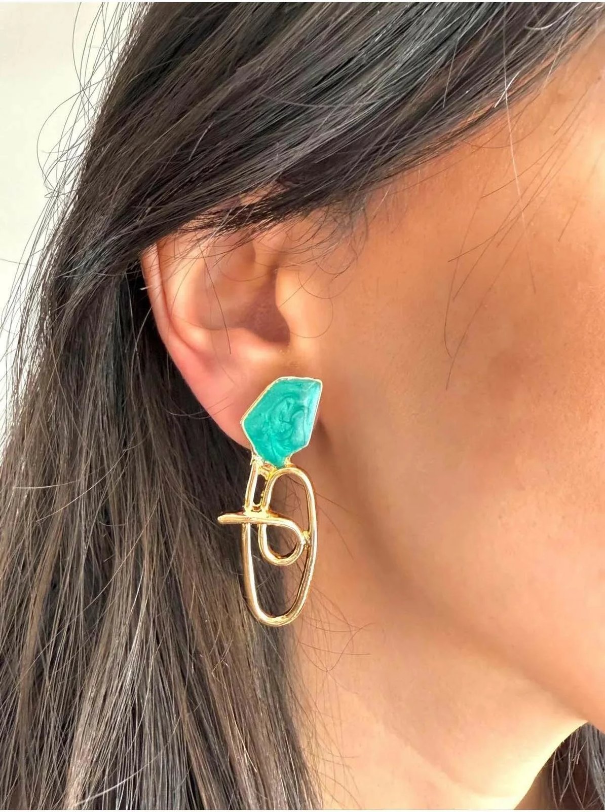 Vathë Jumeon, ngjyrë ari, Gld-Yslbyzkup