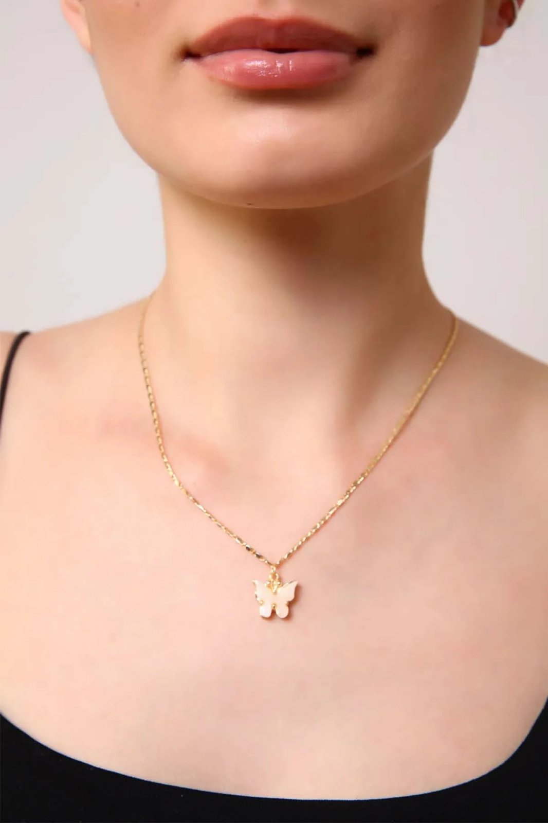 Vathë qafe Jumeon, ngjyrë ari, Kolye-13Gld