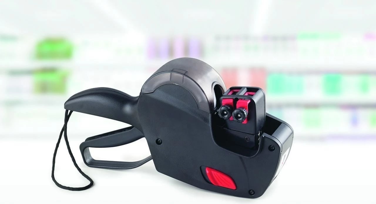 Makinë manuale për etiketim te qmimeve Avery PL2/18, e zezë 