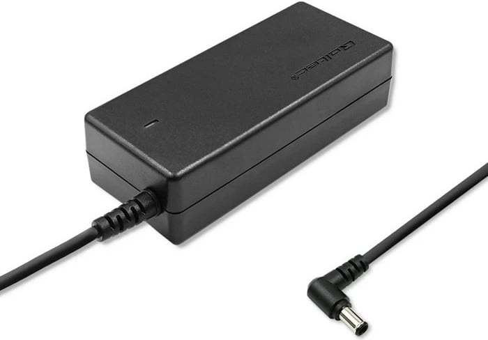 Adapter rryme për laptop Toshiba Qoltec 65W, 19V, 3.42A, 5.5x2.5 mm, i zi