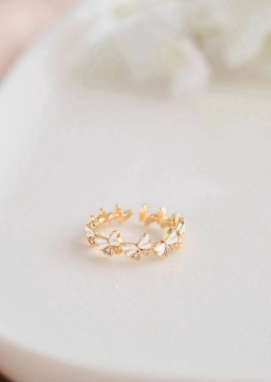 Unazë Jumeon, ngjyrë ari, me zirkon