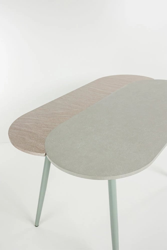 Tavolinë me karrige italiane, 4+1, ngjyrë gri-gur, 120x75x75