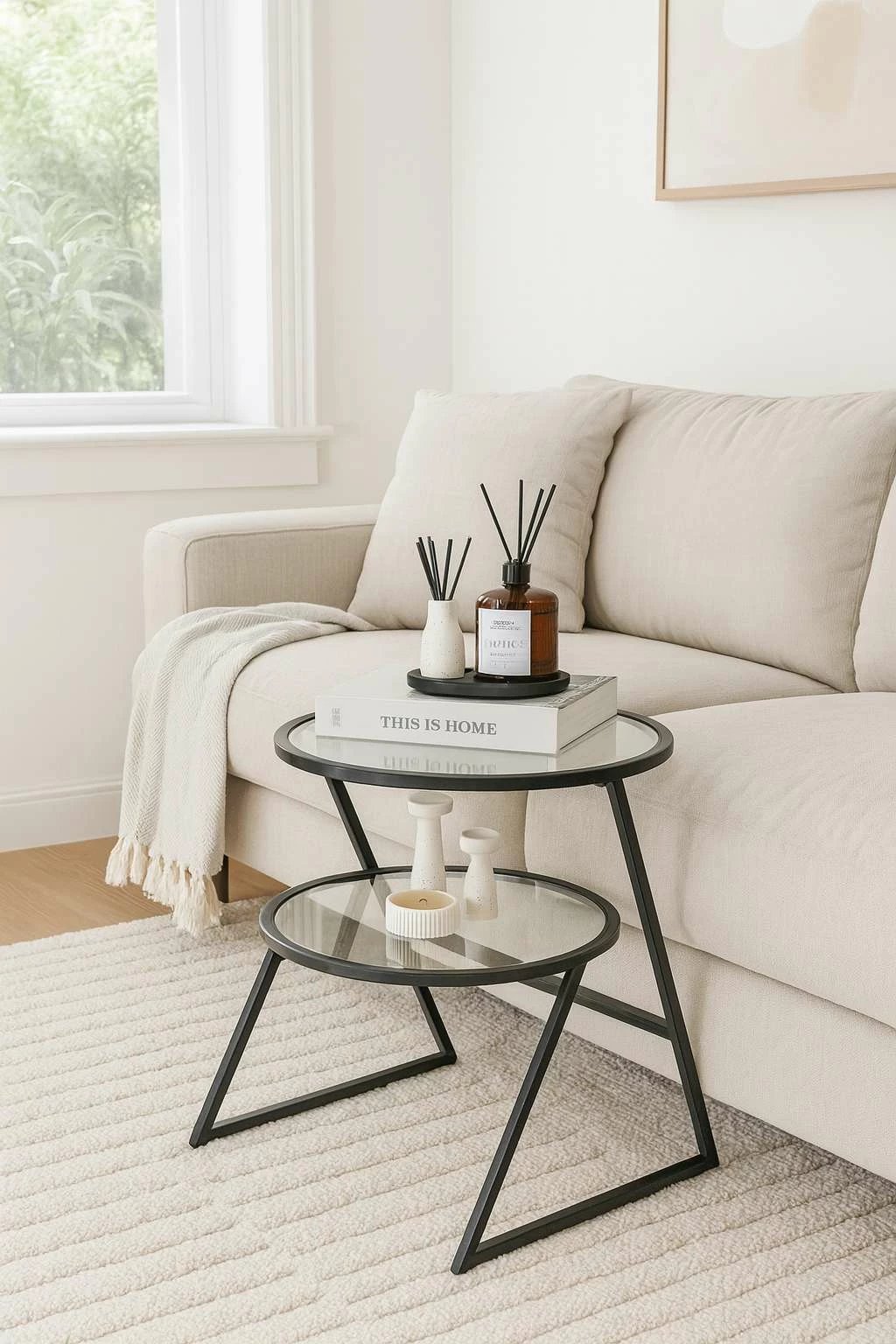 Tavolinë anësore Skye Decor, Valencia, e zezë