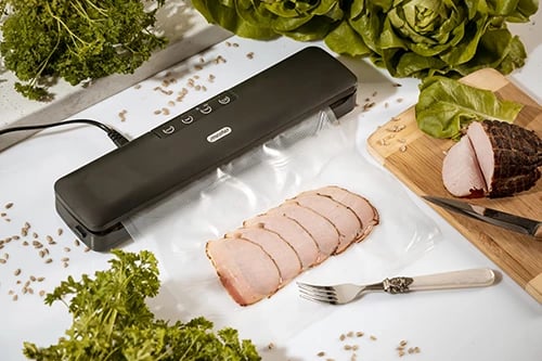 Sealer vakumi, Mesko 4492, 95W 12L/min, gjerësi qese deri 28 cm, 2 moda Dry/Moist, e zezë, set me rul 28cm x 3m + zorrë