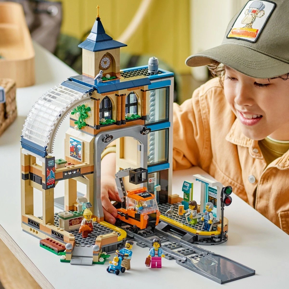 Set ndërtimi LEGO City Central Train Station 60469, 752 pjesë