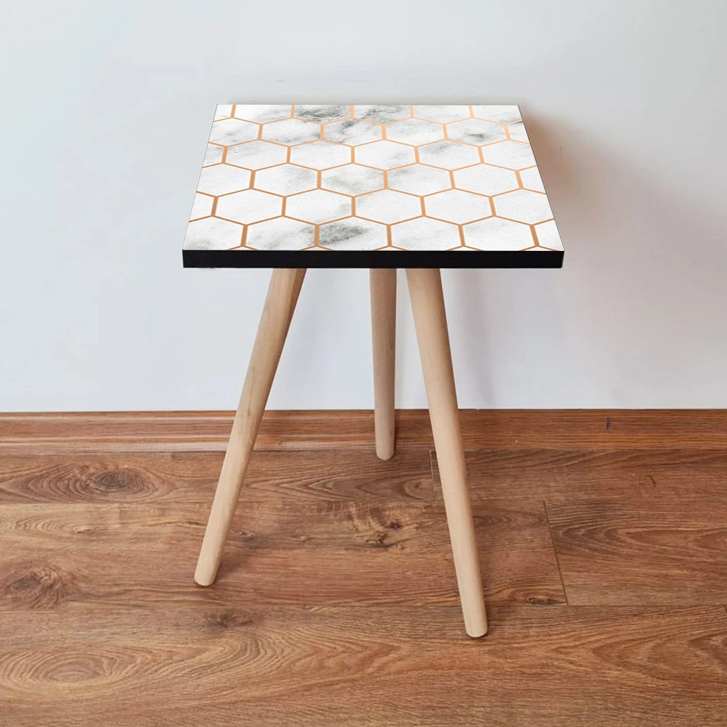 Tavolinë anësore Skye Decor, e bardhë, ari, e zezë, Shp1