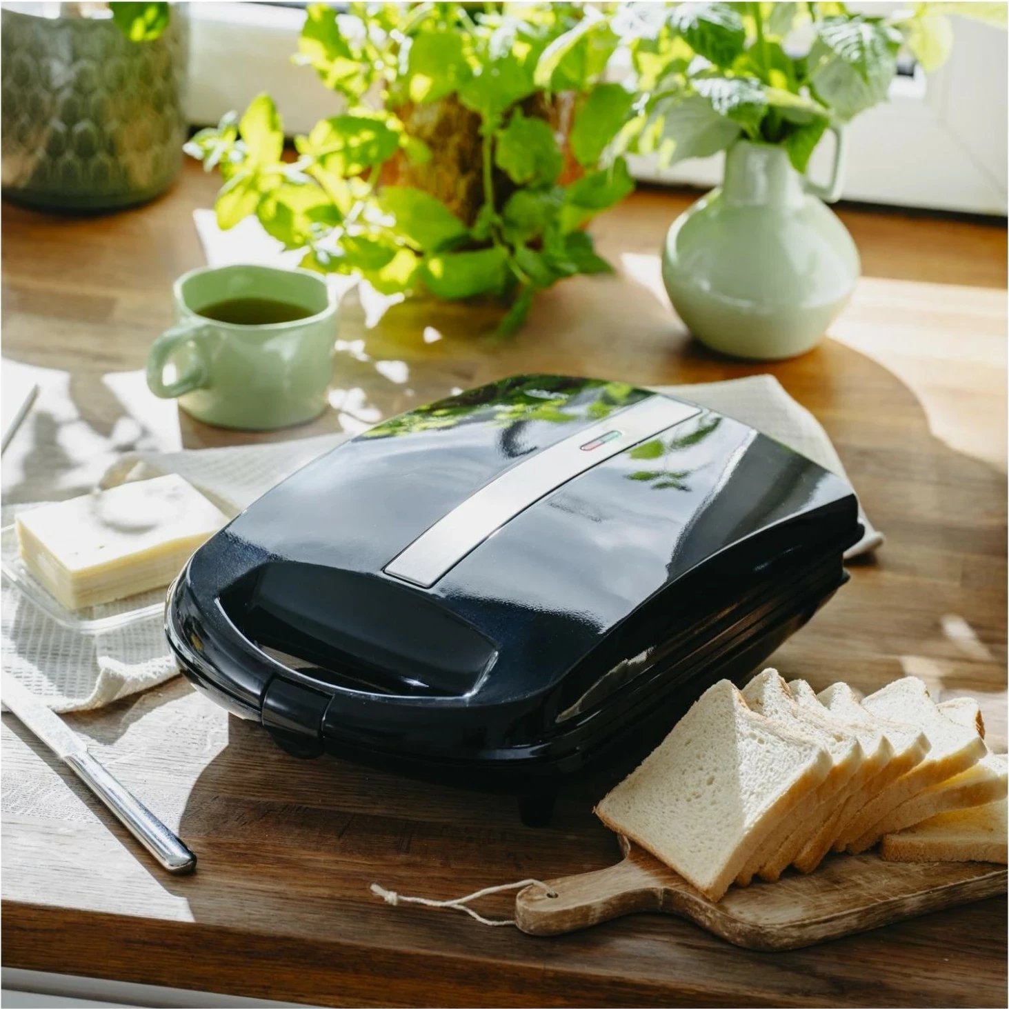 Toster Adler AD 3078 XXL, 4 sanduiqe, 1800W, plastikë