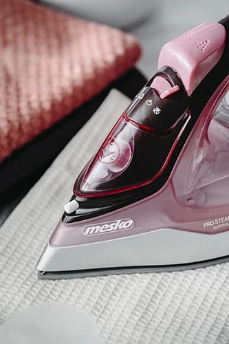 Hekur, Adler MS 5028, 2600 W, shollë qeramike, shpërndarje avulli 60 g/min, rozë