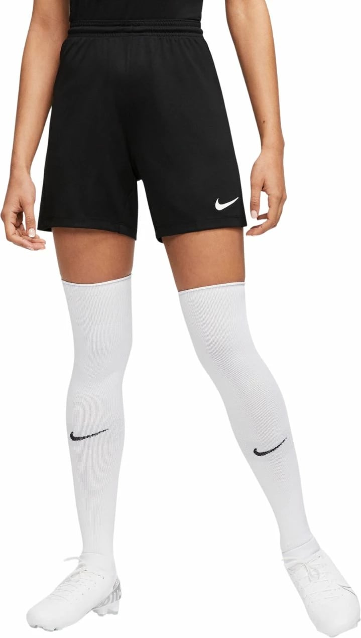 Shorce për femra Nike, të zeza