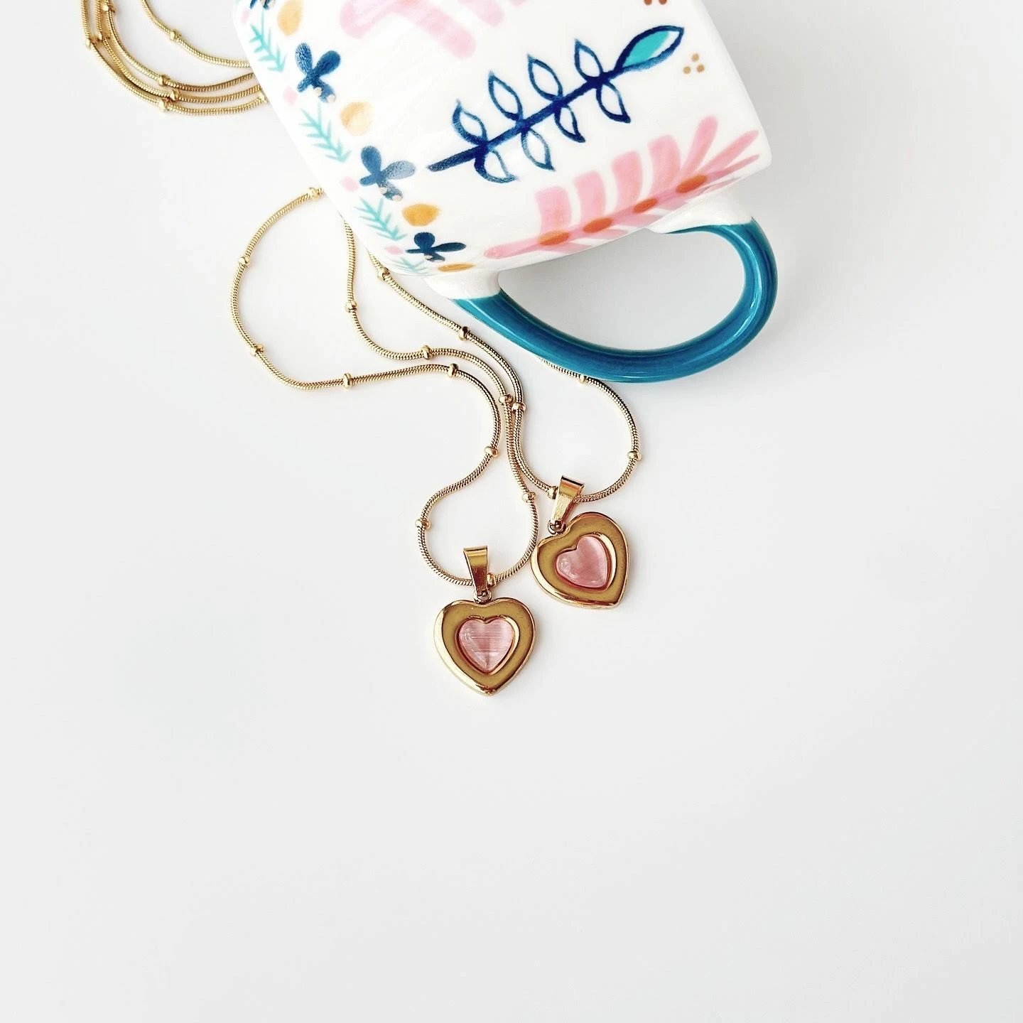 Varëse çeliku Jumeon, Lorei, ngjyrë ari dhe rozë