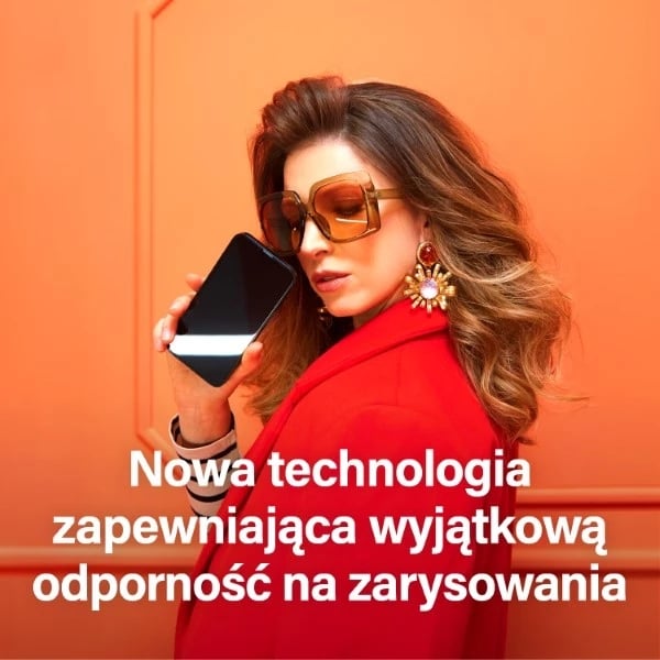 Xham mbrojtës PanzerGlass Ultra-Wide Fit për iPhone 15 Pro, i tejdukshëm