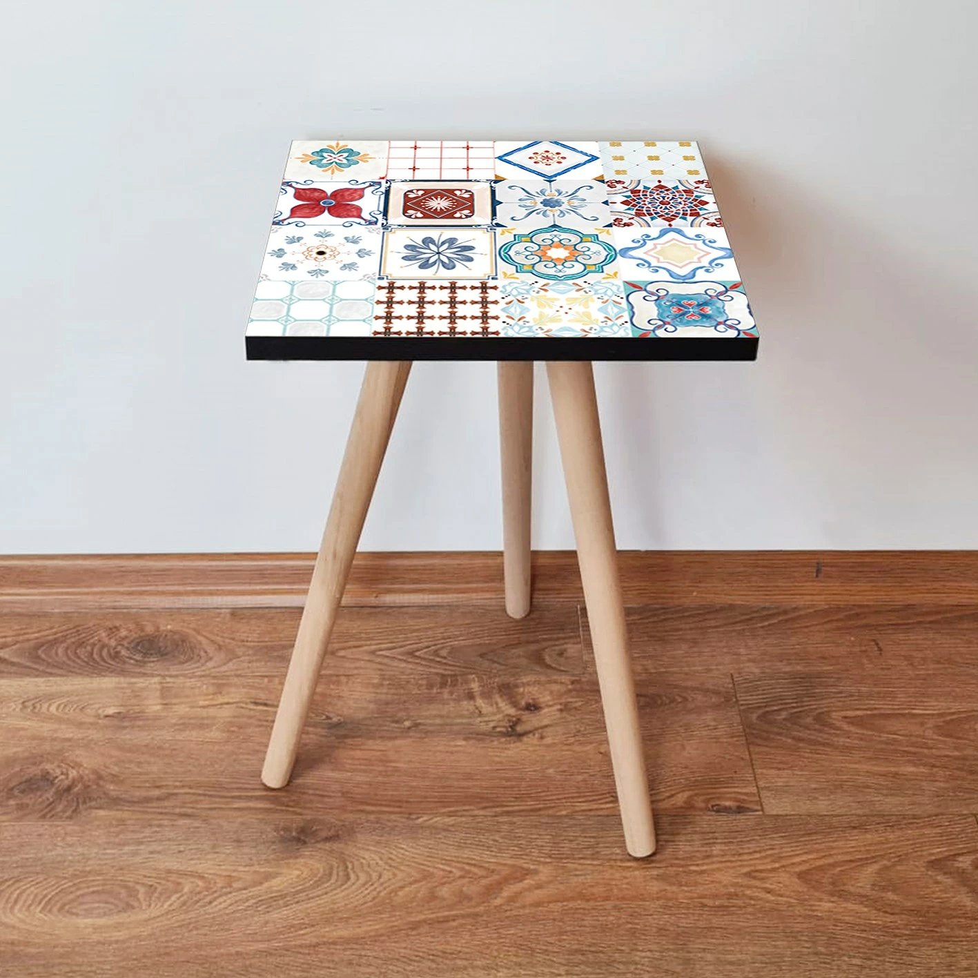 Tavolinë anësore Skye Decor, Shp398, shumëngjyrëshe