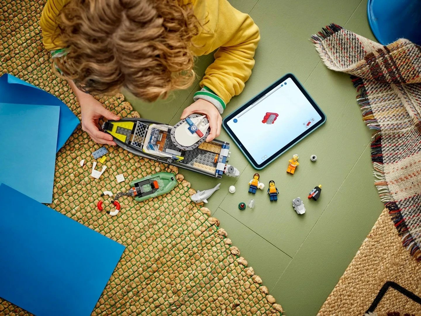 Set LEGO City Police Boat Chase 60456, 264 pjesë, me 2 minifigura