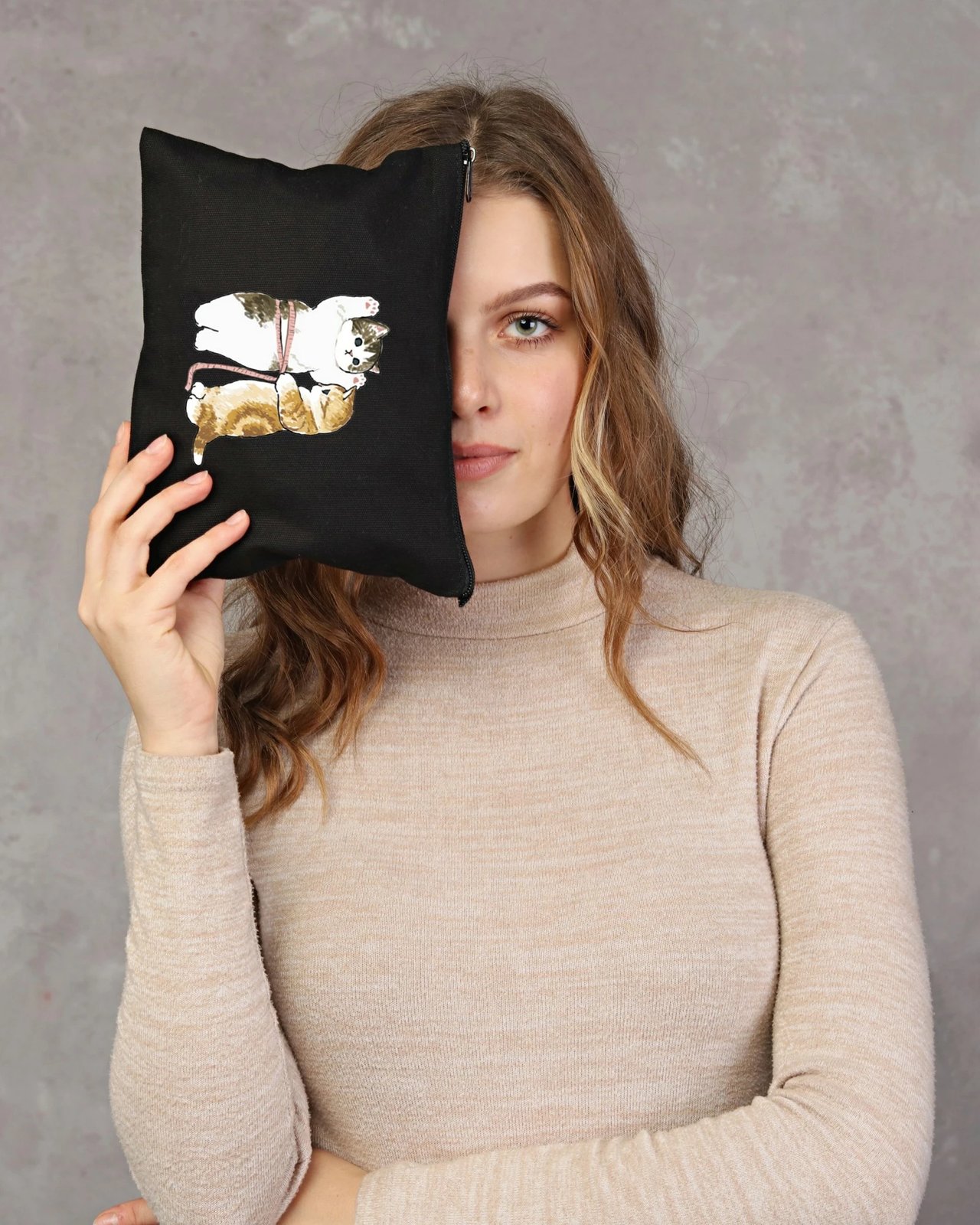 Qese për make-up Zoozie Bags, 1734, e zezë, 25x18cm