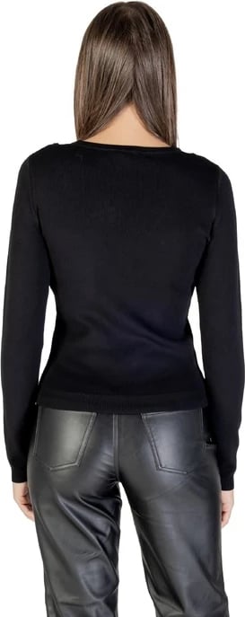 Maicë Morgan De Toi, femra, e zezë