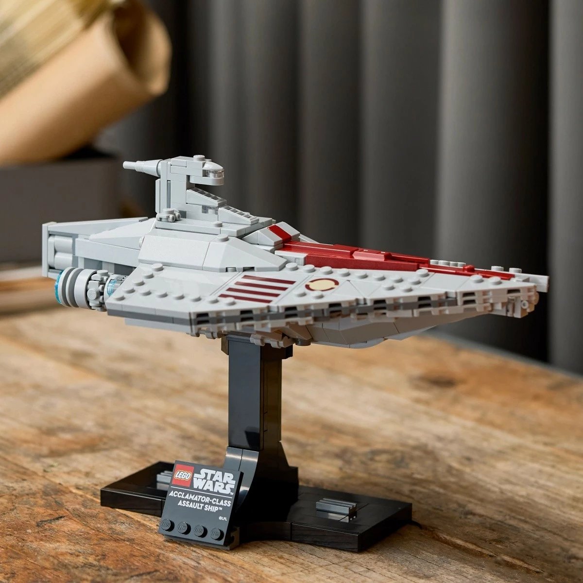 Set LEGO Star Wars Acclamator-class Assault Cruiser 75404, 450 pjesë, plastikë Set LEGO Star Wars Acclamator-class Assault Cruiser 75404, 450 pjesë, plastikë