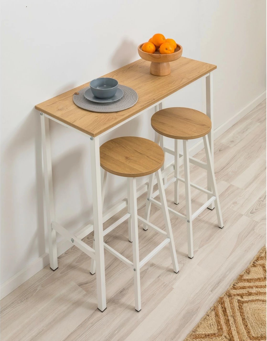 Set tavoline për bar me dy karrige, ngjyrë e bardhë, Hanah Home, Mola Set 100 - Karina