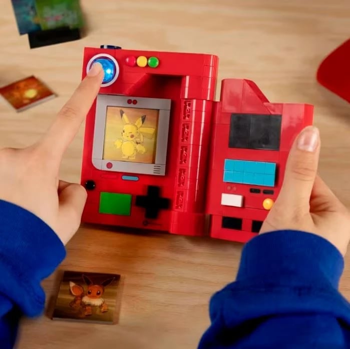 Set ndërtimi Mega Bloks Pokémon Pokedex Kanto, 322 pjesë, i kuq