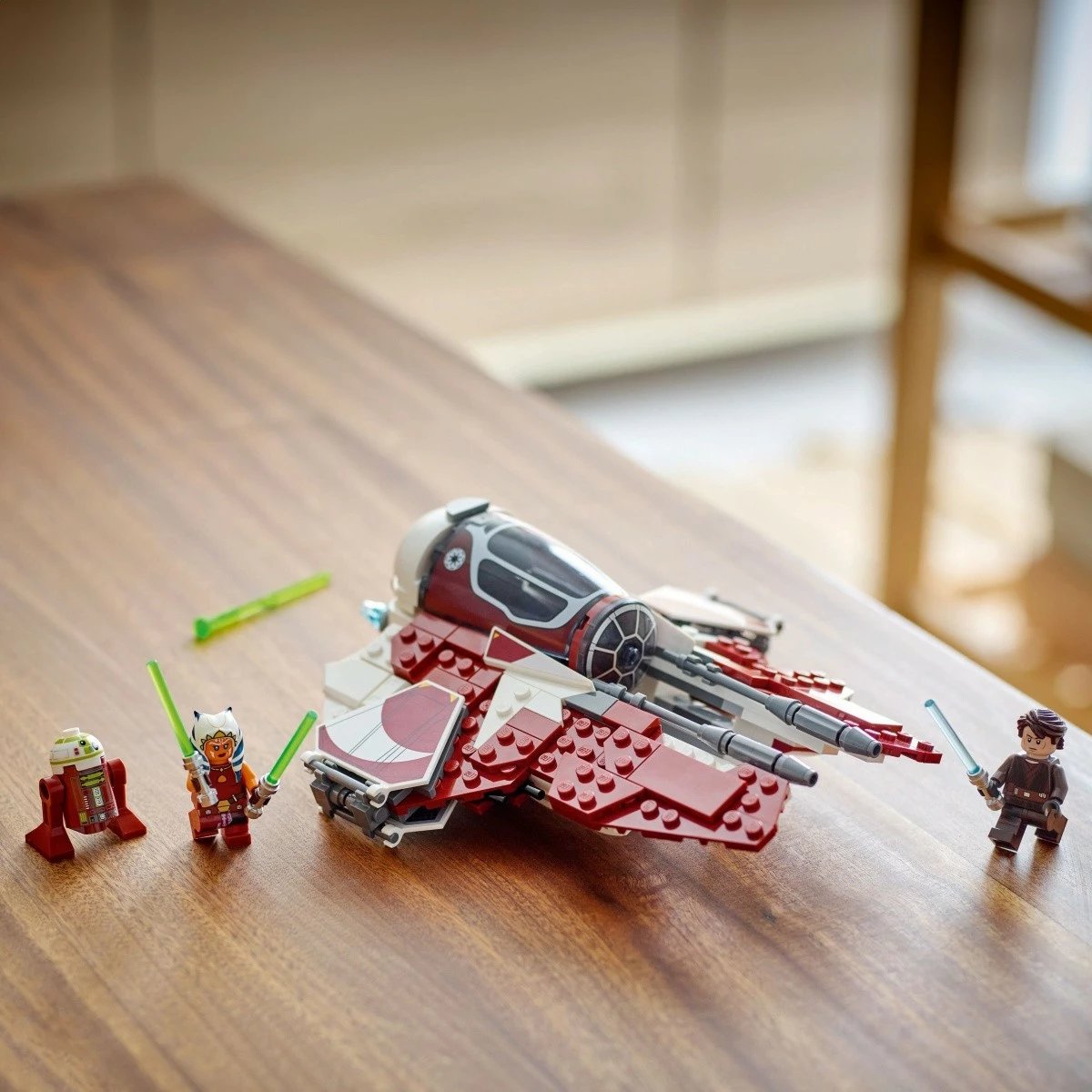 Set LEGO Star Wars Jedi Interceptor Ahsoka 75401, 290 pjesë, për fëmijë, e kuqe