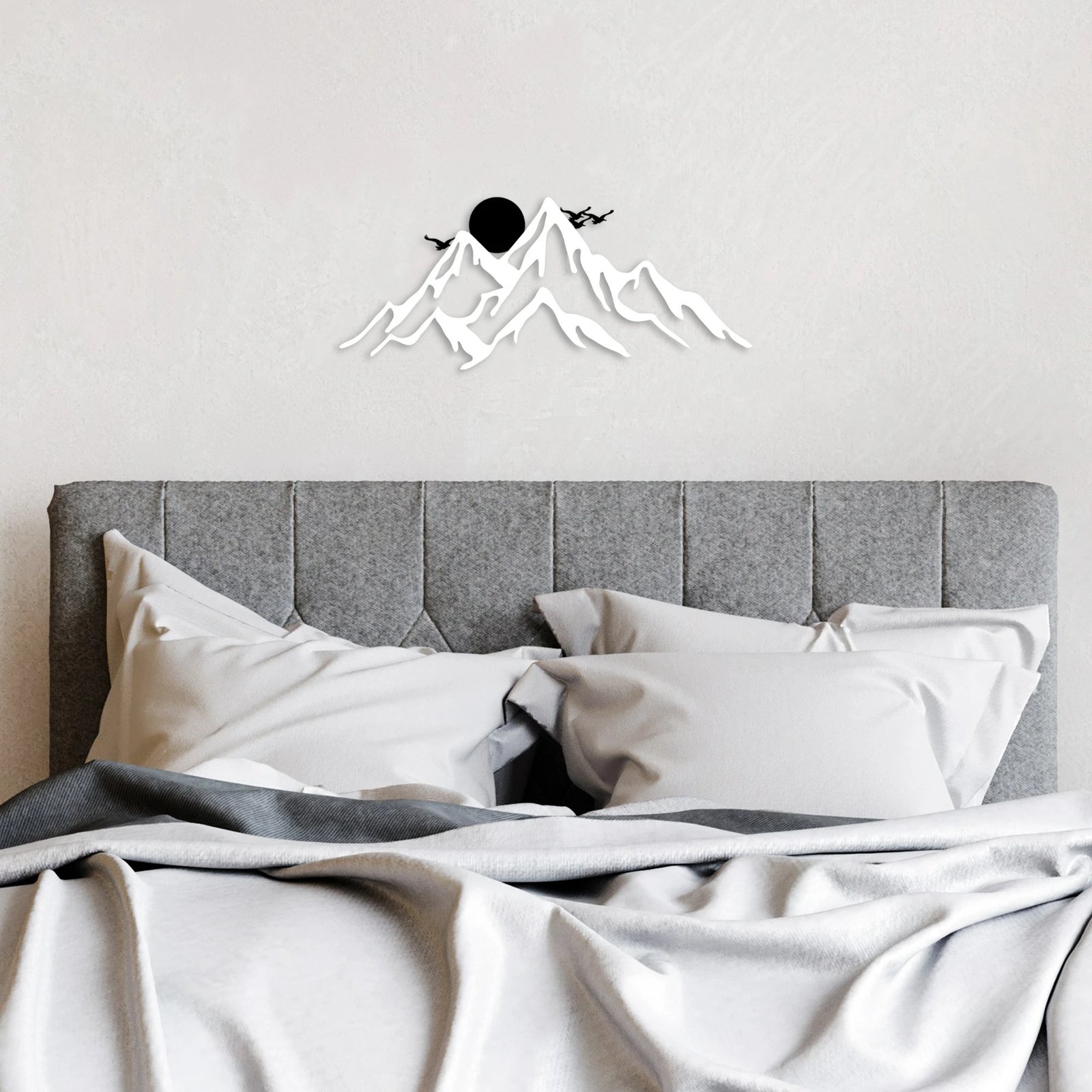 Aksesor muri dekorativ prej metali, Wallity, mal i plotë dhe male, 2 copë, ngjyrë e zezë dhe e bardhë, 50x21cm