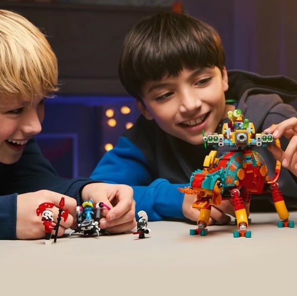 Set LEGO DREAMZzz Mateo's Fiery Chameleon 71492, 443 pjesë, për fëmijë, shumëngjyrësh