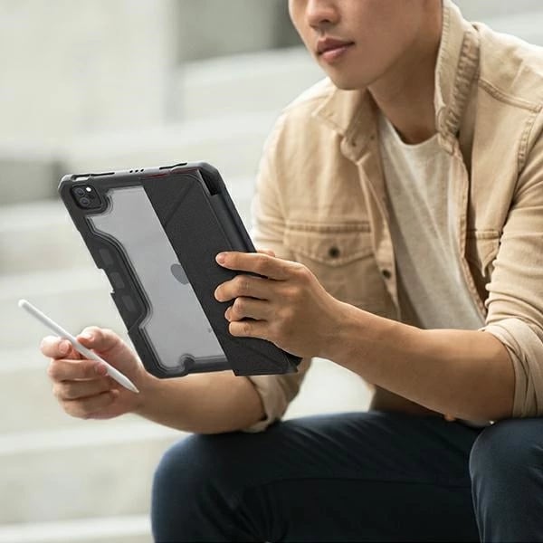 Mbështjellës UNIQ Trexa për iPad Pro 11" 2021/2020, i zi