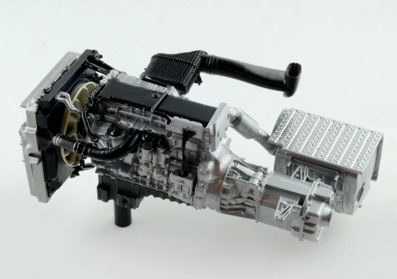 Model kamioni Italeri Mercedes Benz Actros MP4 Gigaspace, 1:24, plastik