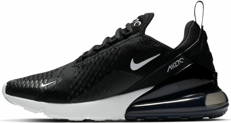 Atlete Nike për femra, të zeza