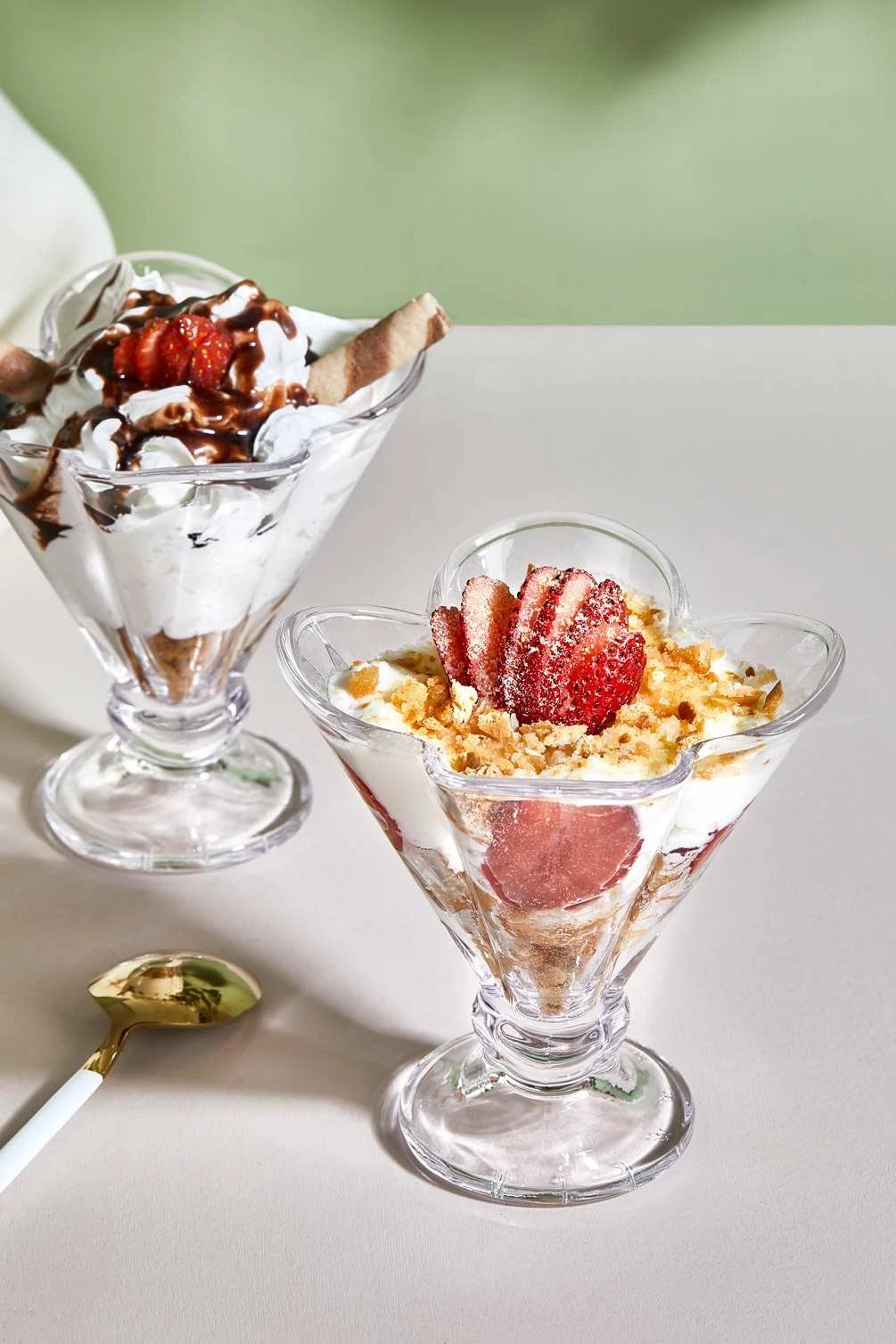 Set gotash akulli për ëmbëlsira, qelq transparent, Hermia, Orion (2 copë) Set gotash akulli për ëmbëlsira, qelq transparent, Hermia, Orion (2 copë)